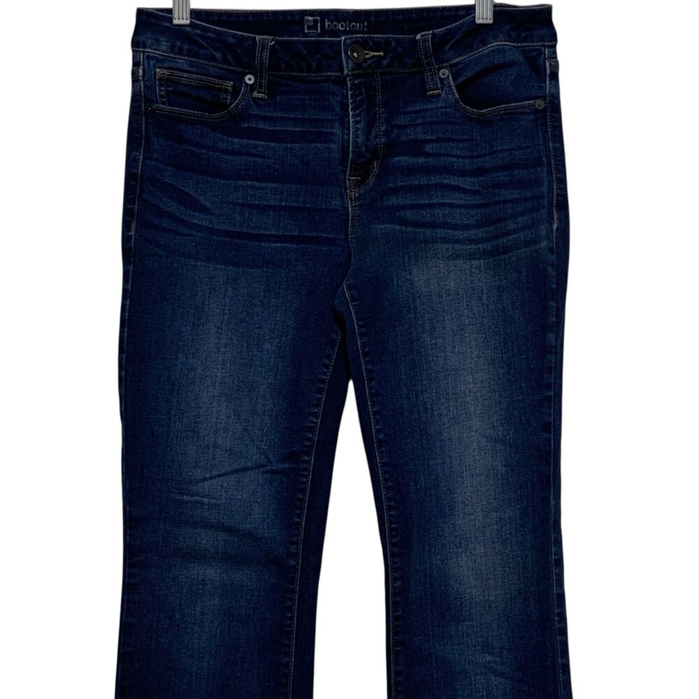 JC Penney Bootcut Jeans Womens Size 12/31 Dark Blue Wash Mid-Rise 5-Pocket - Picture 2 of 13
